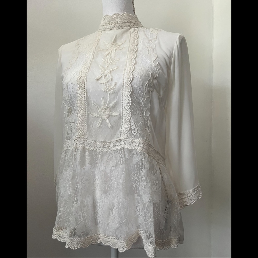 3/4 sleeve lace blouse from New Look